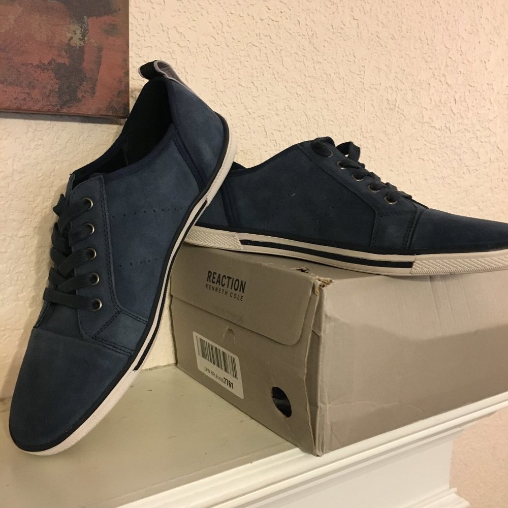 Kenneth Cole Reaction Center Low sneakers, NIB